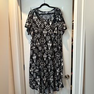 Lularoe Carly